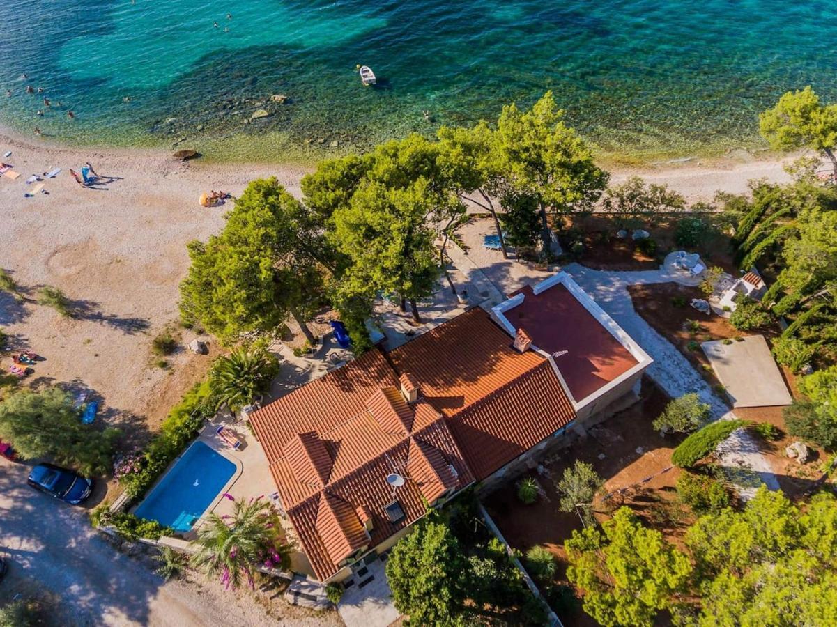 Deluxe Villa Sirena On The Beach With Pool 苏佩塔尔 外观 照片